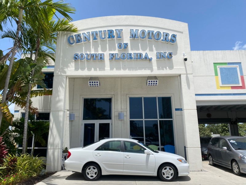 2003 Toyota Camry LE LOW MILES 61,005 in , 