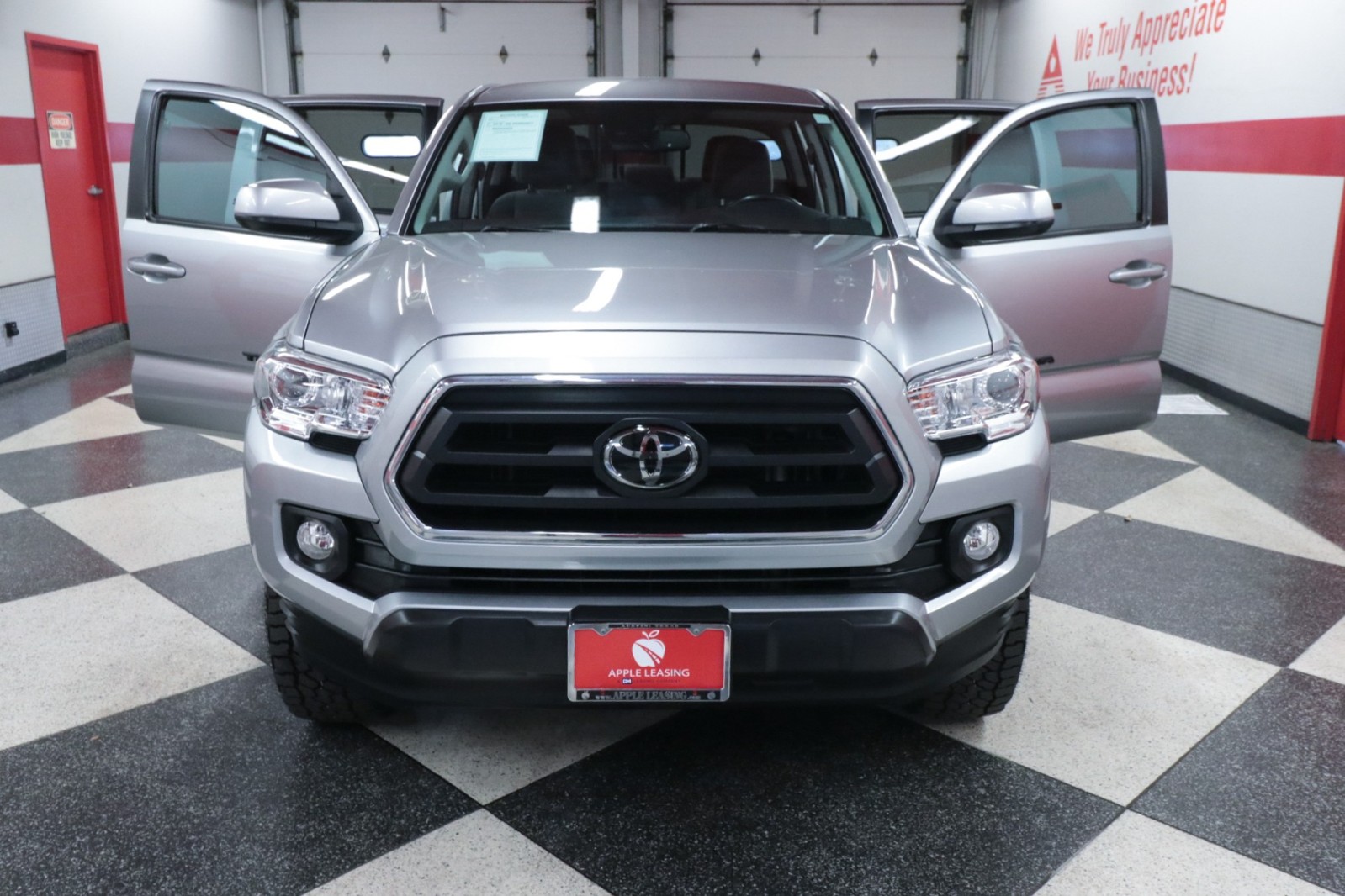Used Car 2022 Toyota Tacoma 2wd  Sr5 For Sale Under $30,000 In Austin, Texas