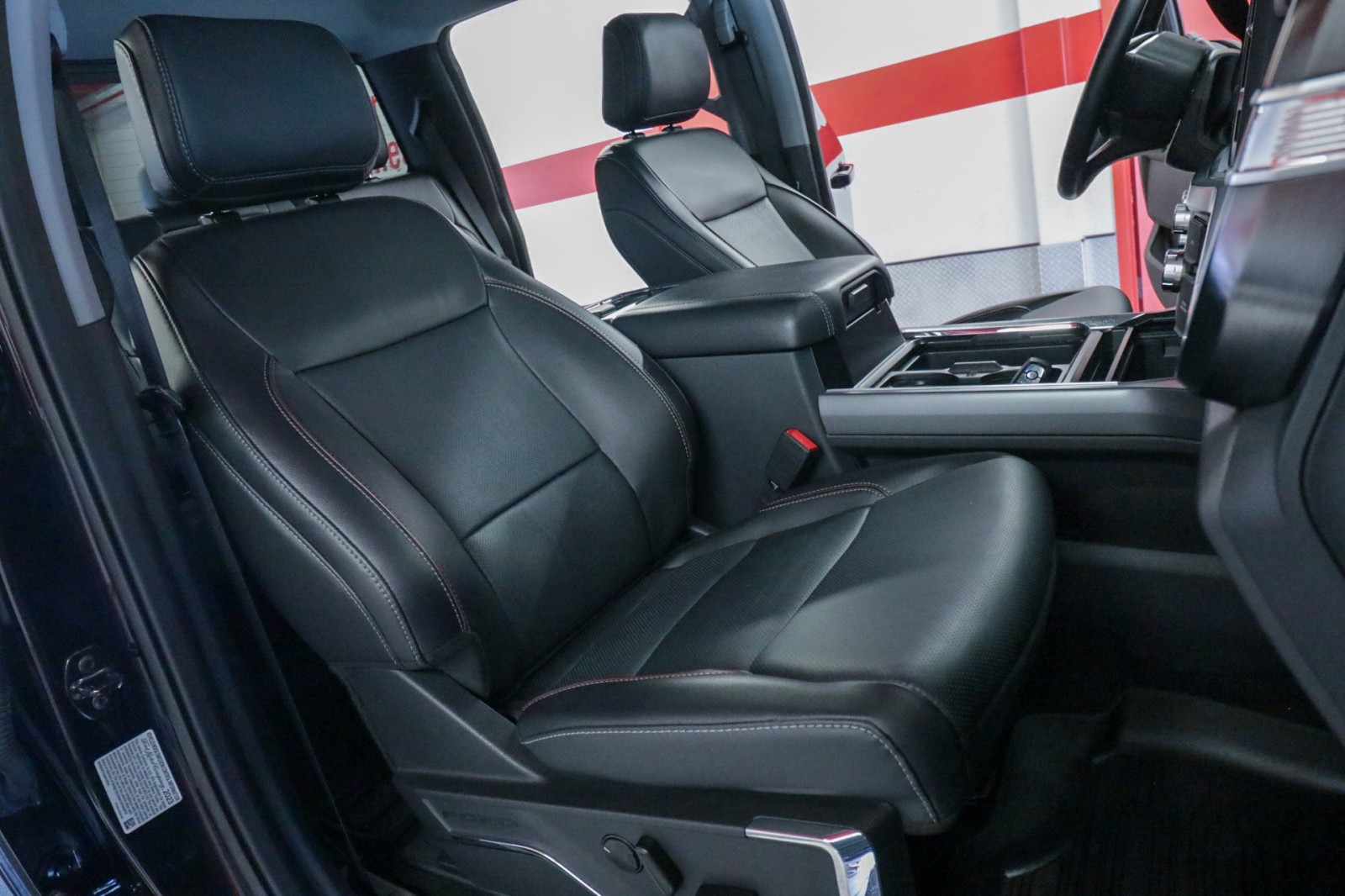 Used Car 2023 Ford Super Duty F-250 Srw  Lariat For Sale Under $80,000 In Austin, Texas