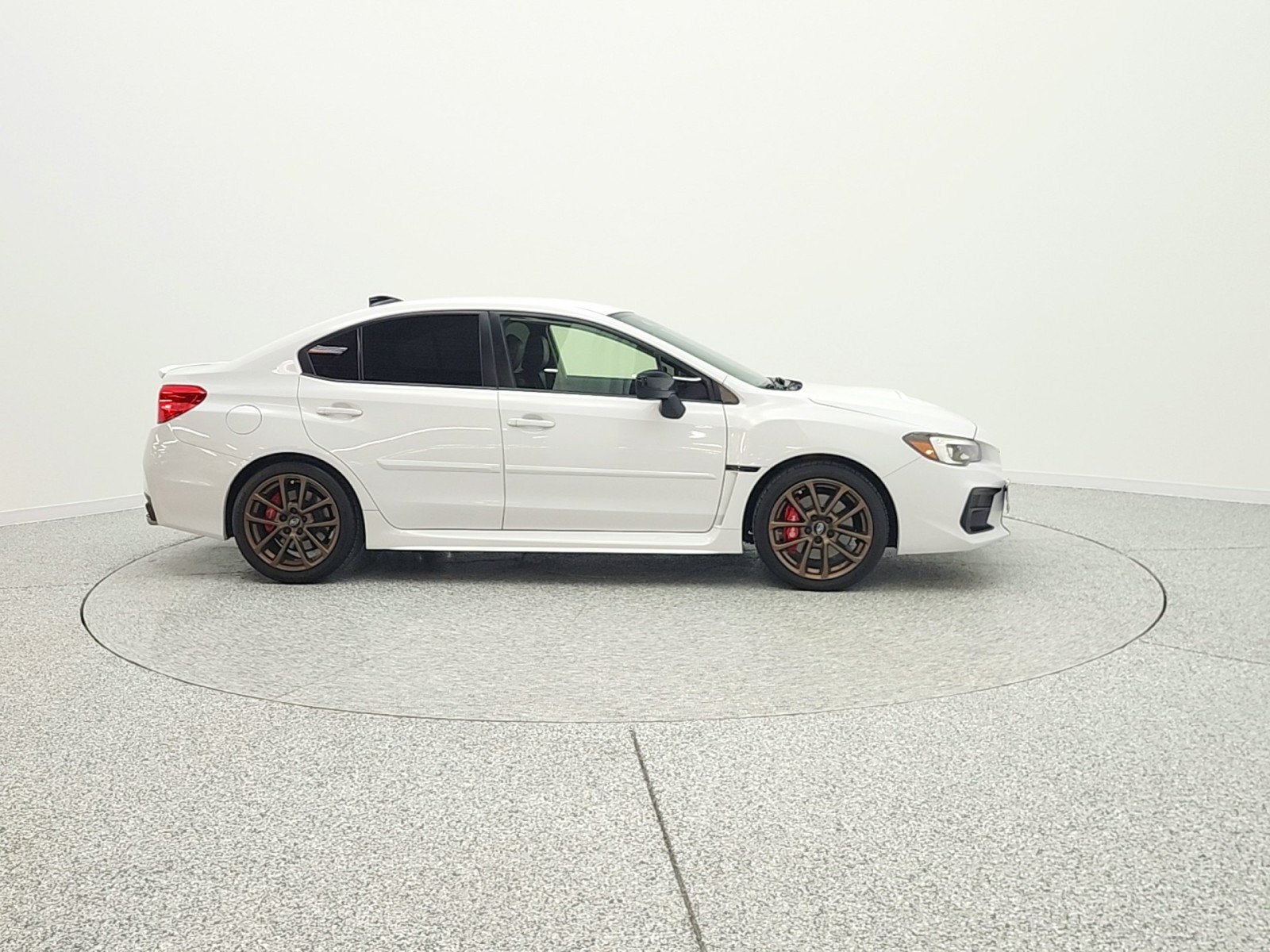 Used 2020 Crystal White Pearl Subaru Premium Manual image 4