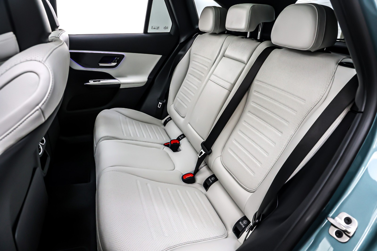 New 2026 Verde Silver Metallic Mercedes-Benz GLC 300 image 8