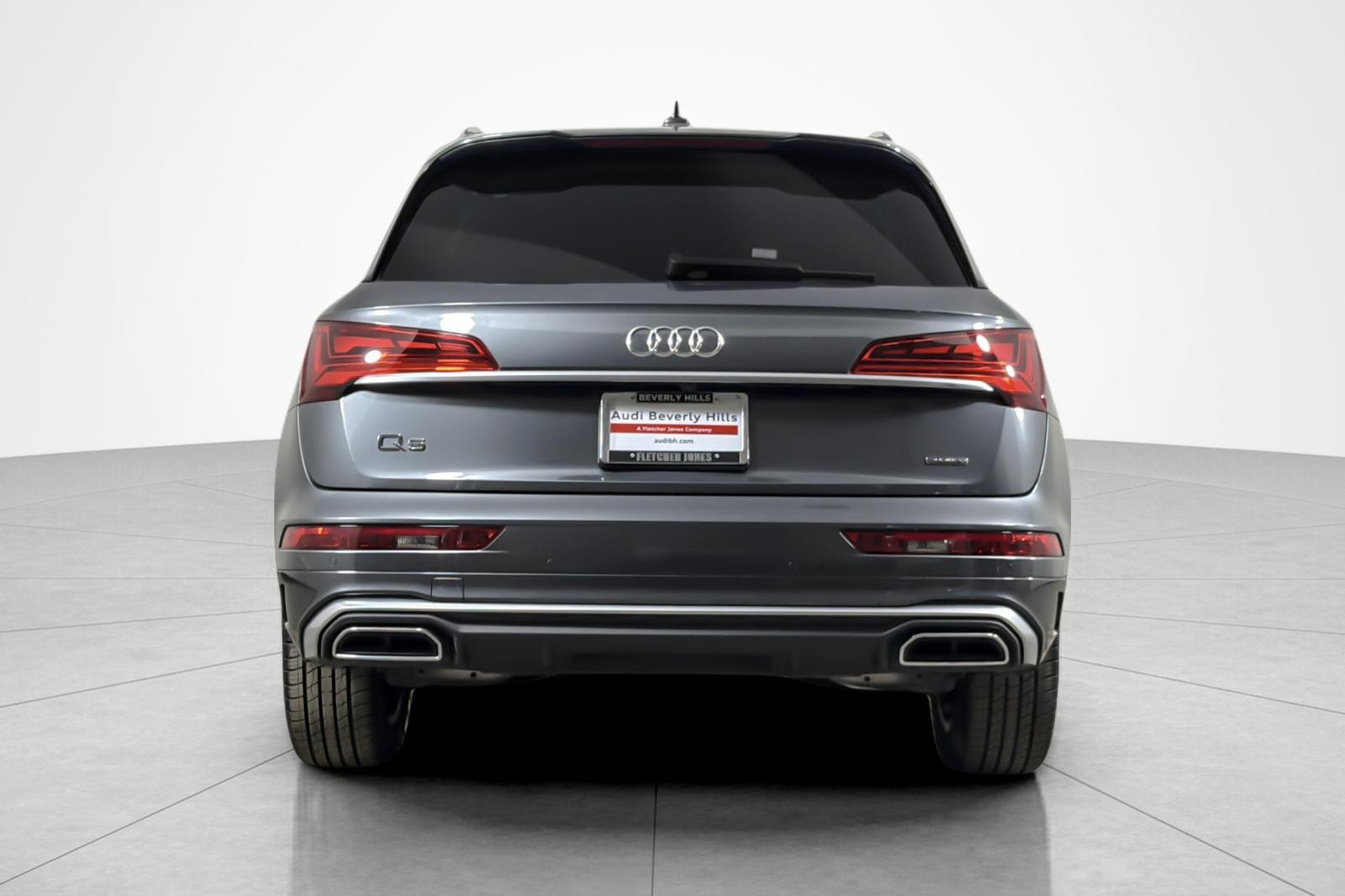 Used 2023 Daytona Gray Pearl Effect Audi S line Premium Plus 45 TFSI quattro image 4