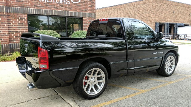 2005 Dodge Ram SRT-10  11