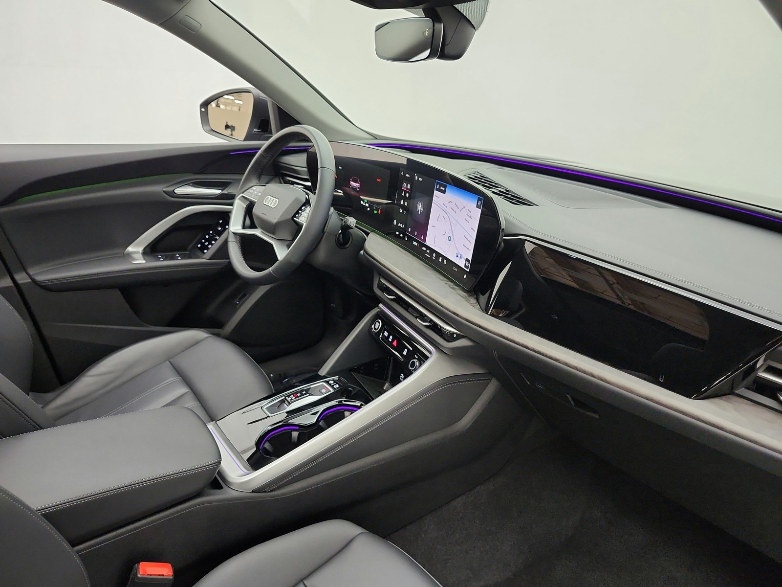 Used 2025 Tambora Gray Metallic Audi Premium image 30