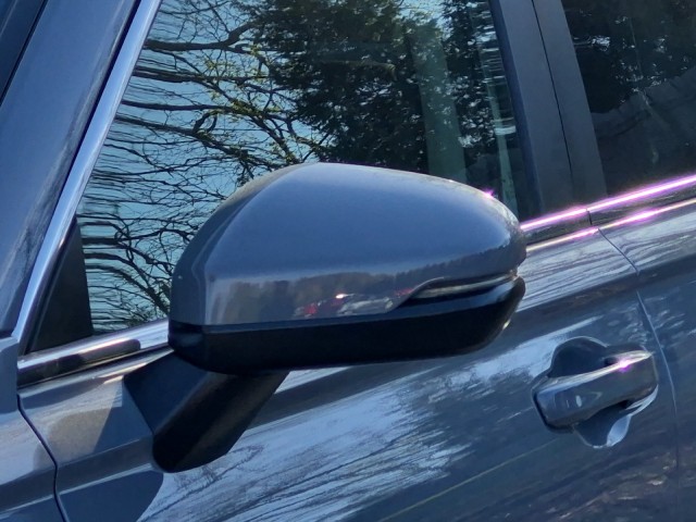 HondaCR-V4