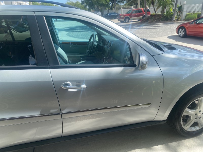 2008 Mercedes-Benz M-Class 3.5L 1 OWNER LOW MILES 48,493 in , 