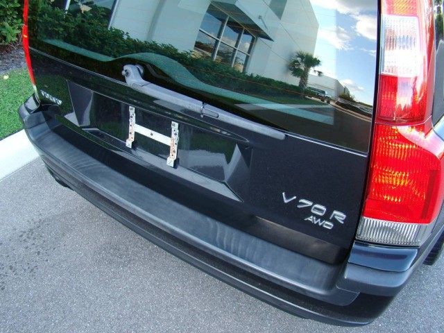 2004 Volvo V70 R in Winter Garden, Florida