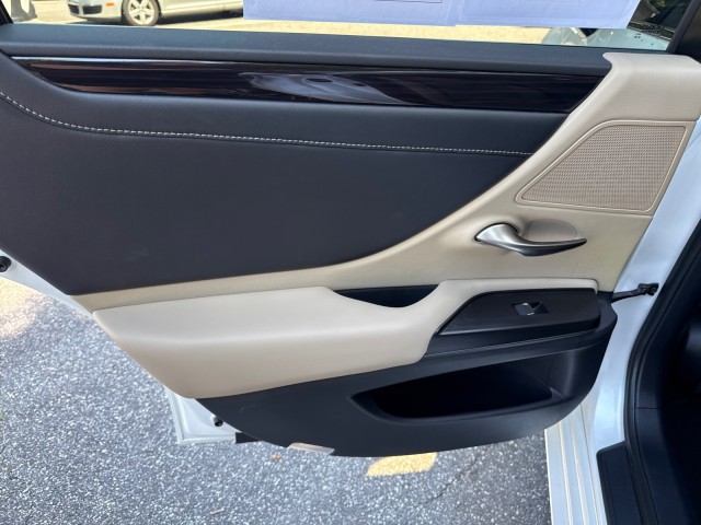 LexusES35
