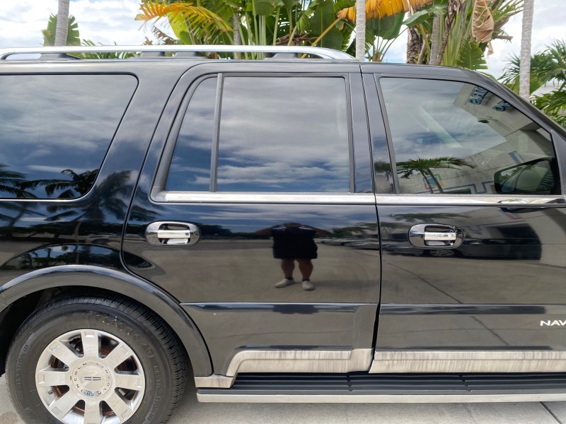 2004 Lincoln Navigator LOW MILES 67,511 SUNROOF in ,