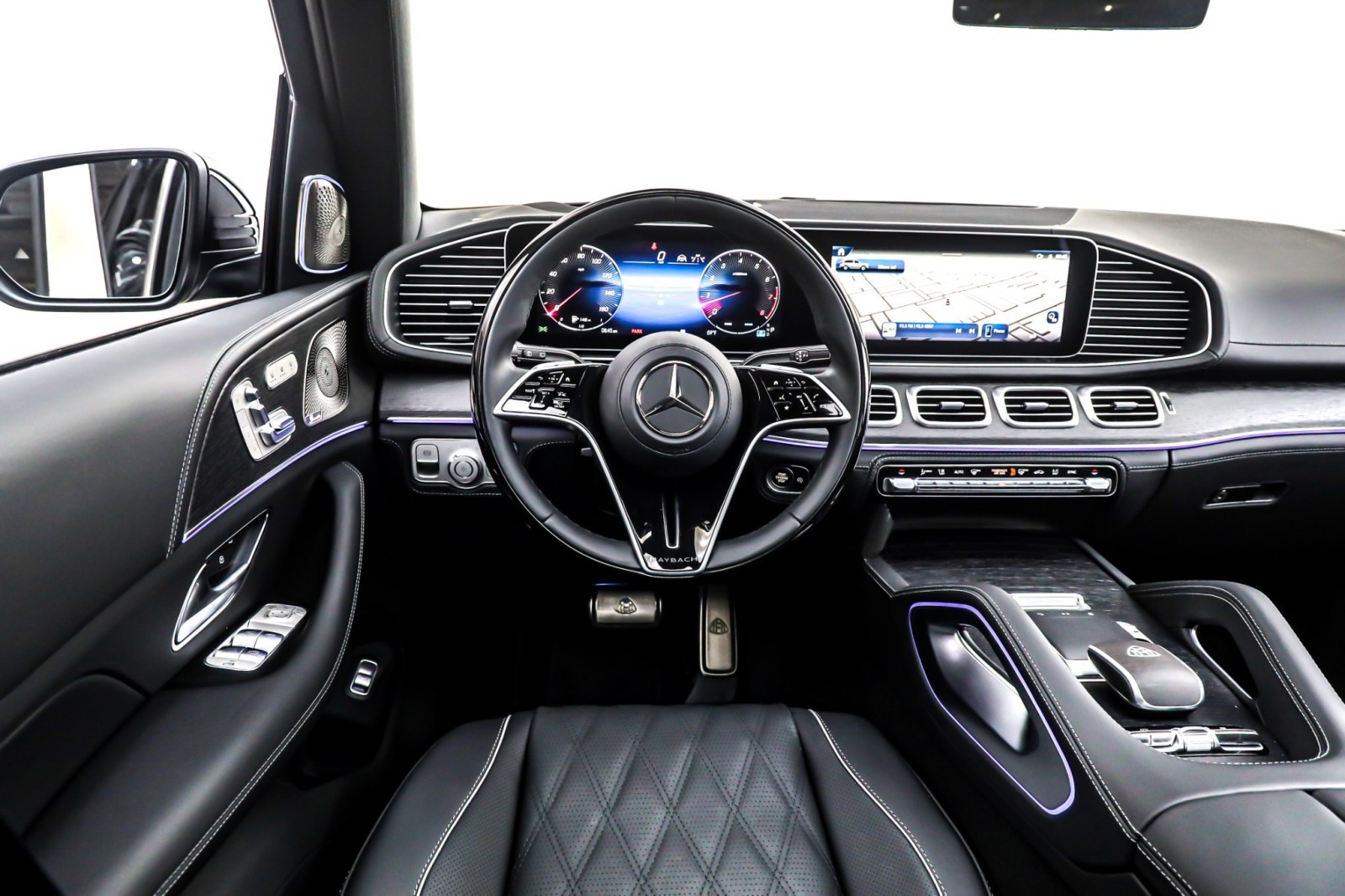 New 2026 Obsidian Black Metallic Mercedes-Benz Maybach GLS 600 image 4