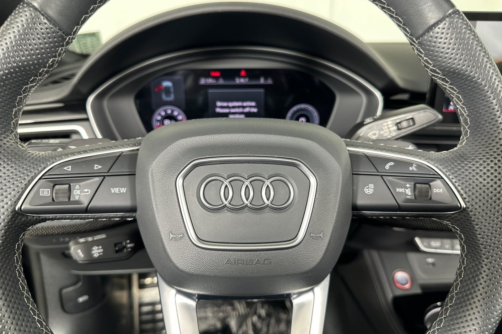 Used 2022 Daytona Gray Pearl Effect/Black Roof Audi Prestige 3.0 TFSI quattro image 25