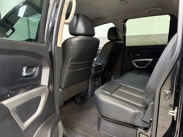 2018 Nissan Titan XD SL 4WD Cummins in , 