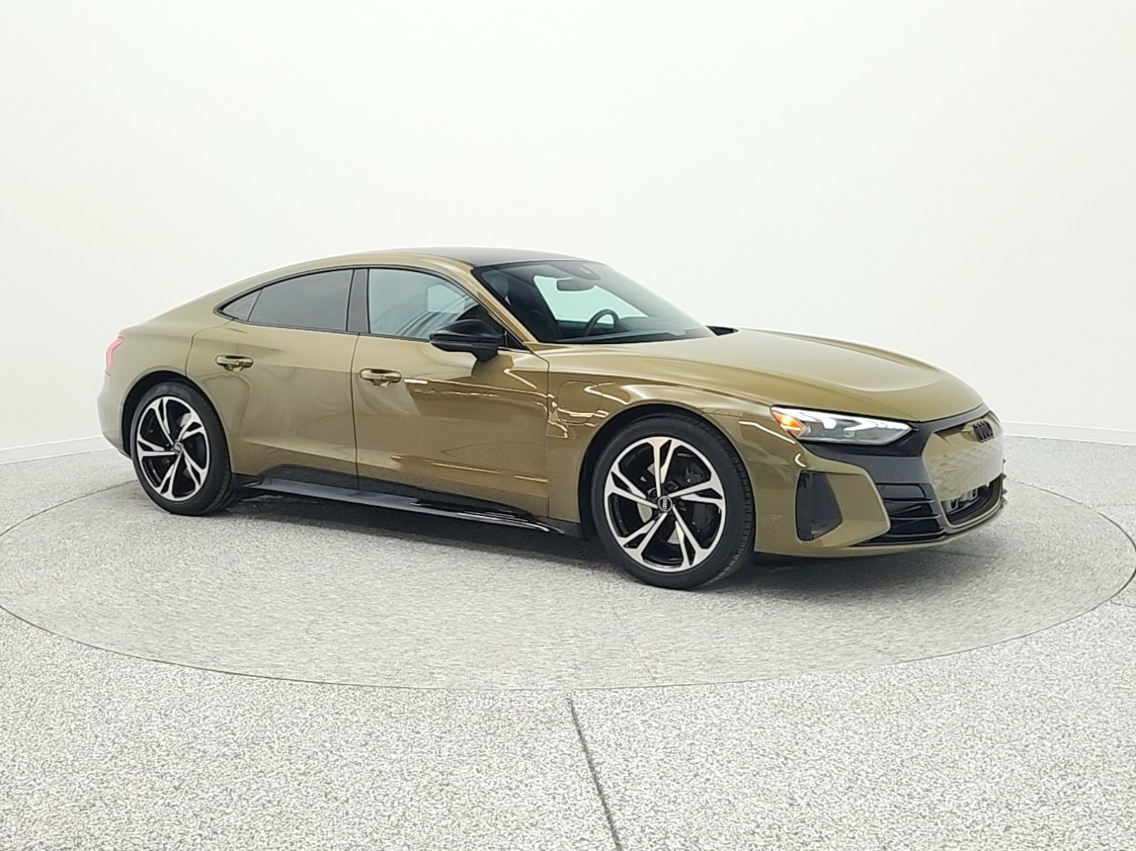 Used 2024 Tactical Green Metallic Audi Premium Plus quattro image 4