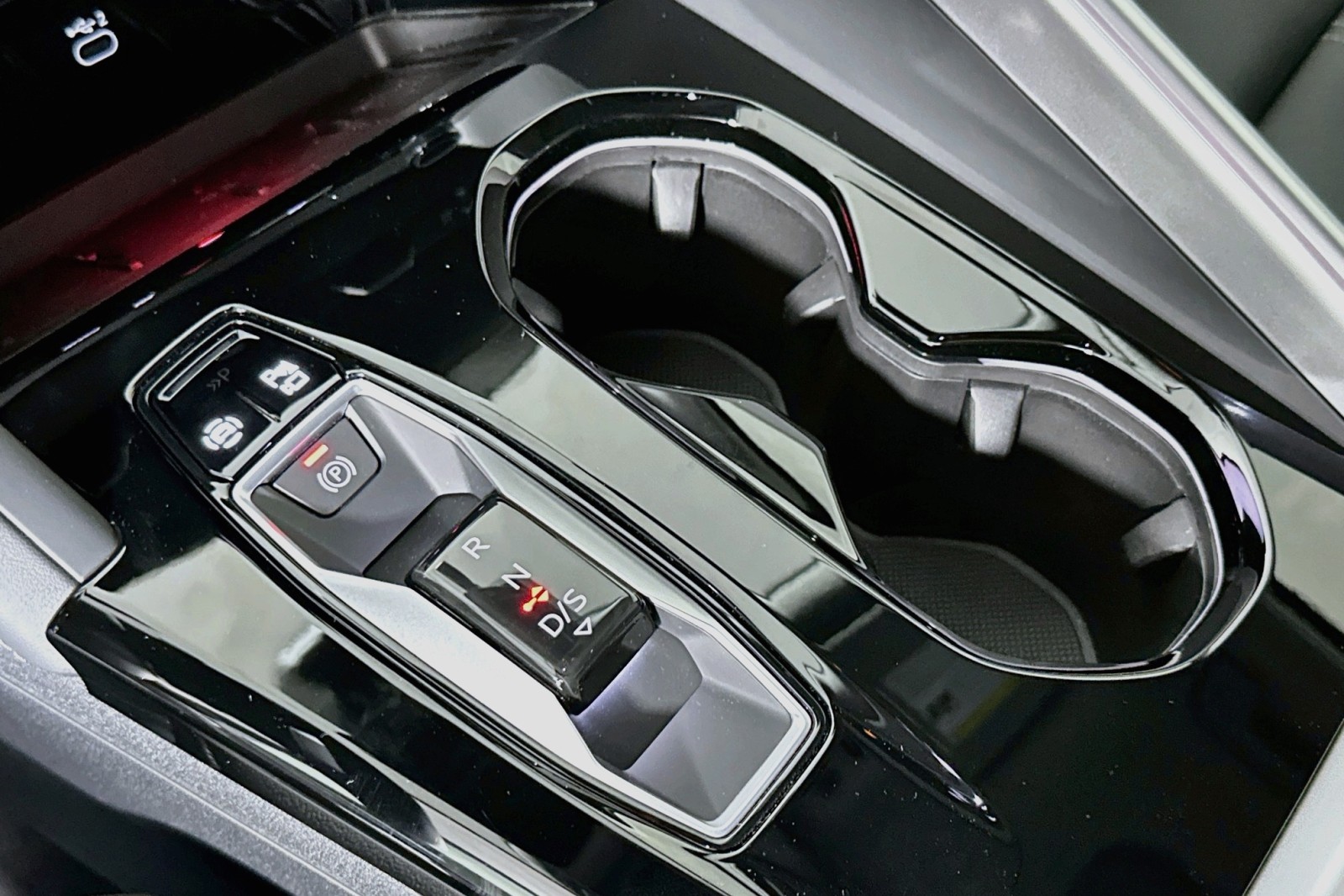 New 2026 Mythos Black Metallic Audi Premium image 7