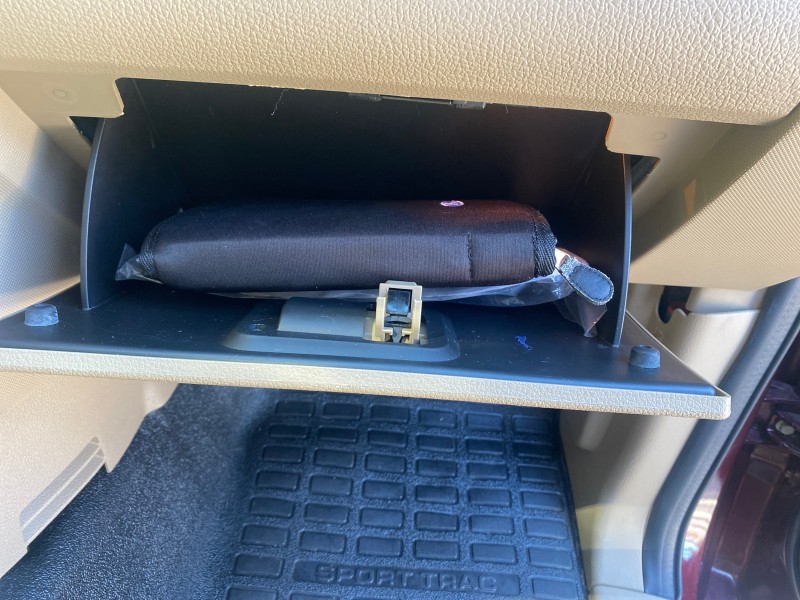 2008 Ford Explorer Sport Trac Limited LOW MILES 49,936 in , 