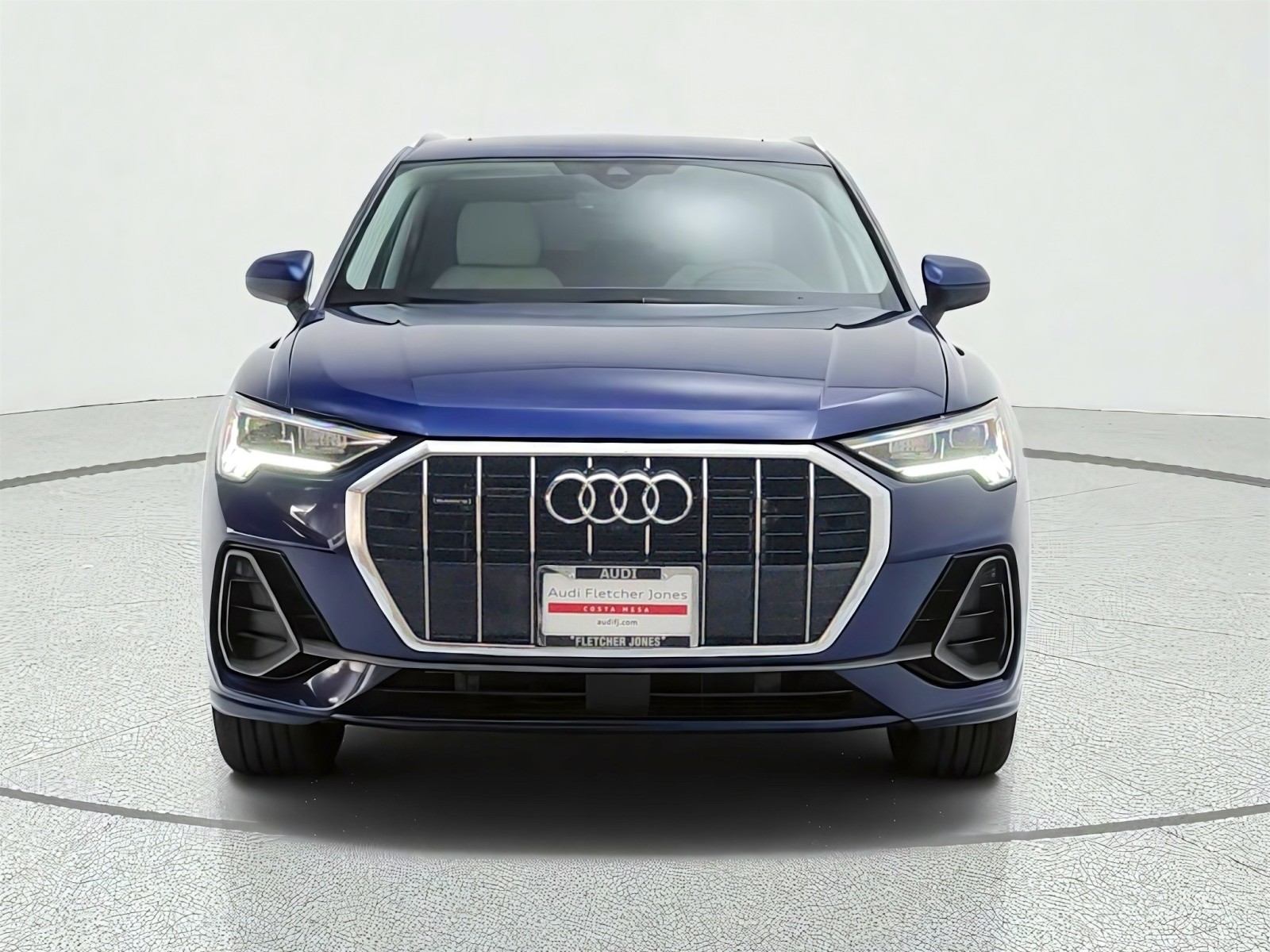 Used 2025 Navarra Blue Metallic Audi S line Premium Plus image 2