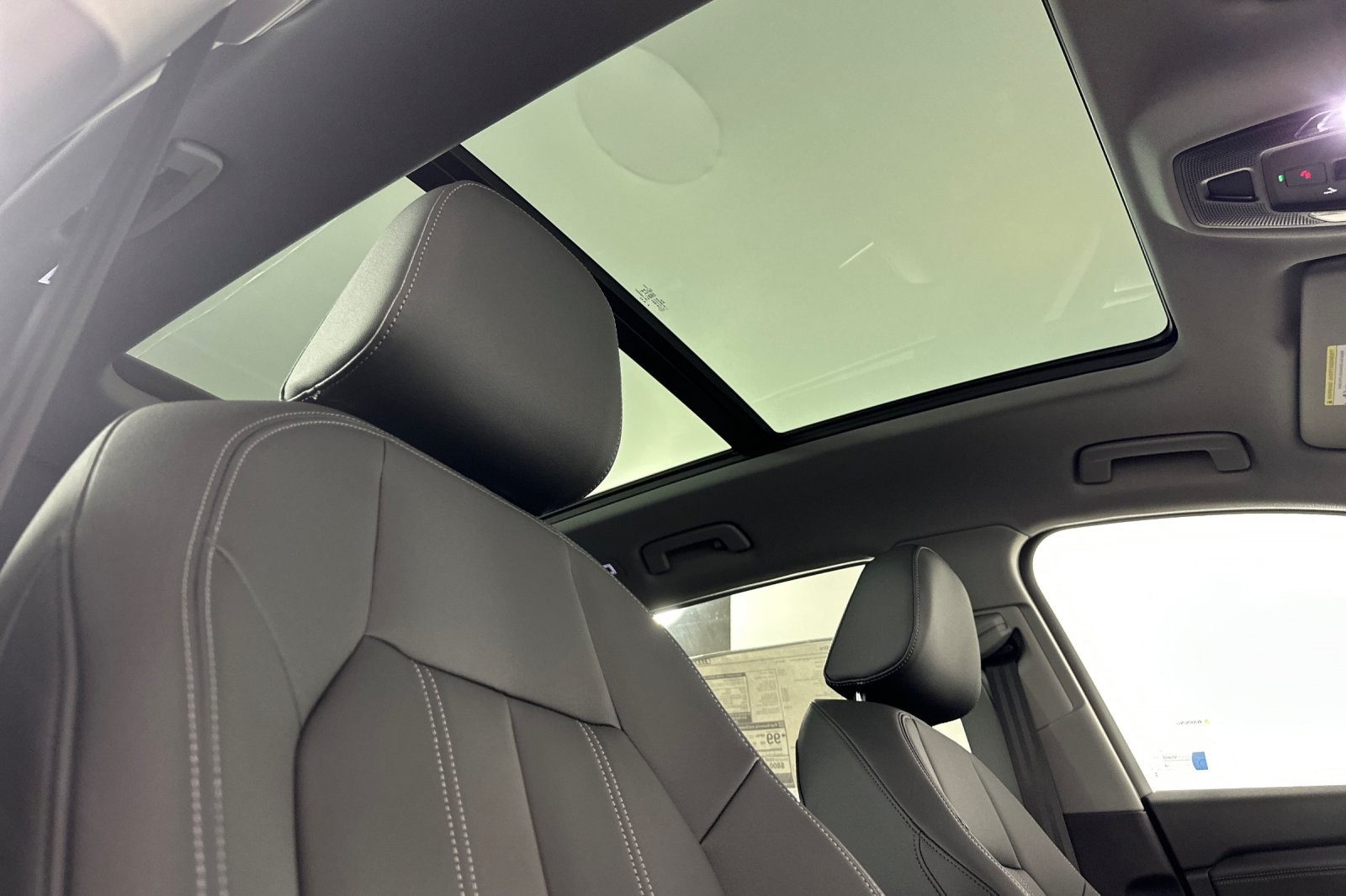 New 2025 Glacier White Metallic Audi Premium quattro image 16