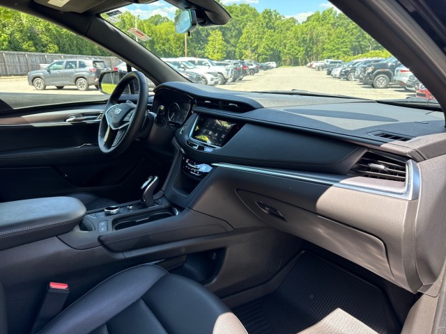 CadillacXT545