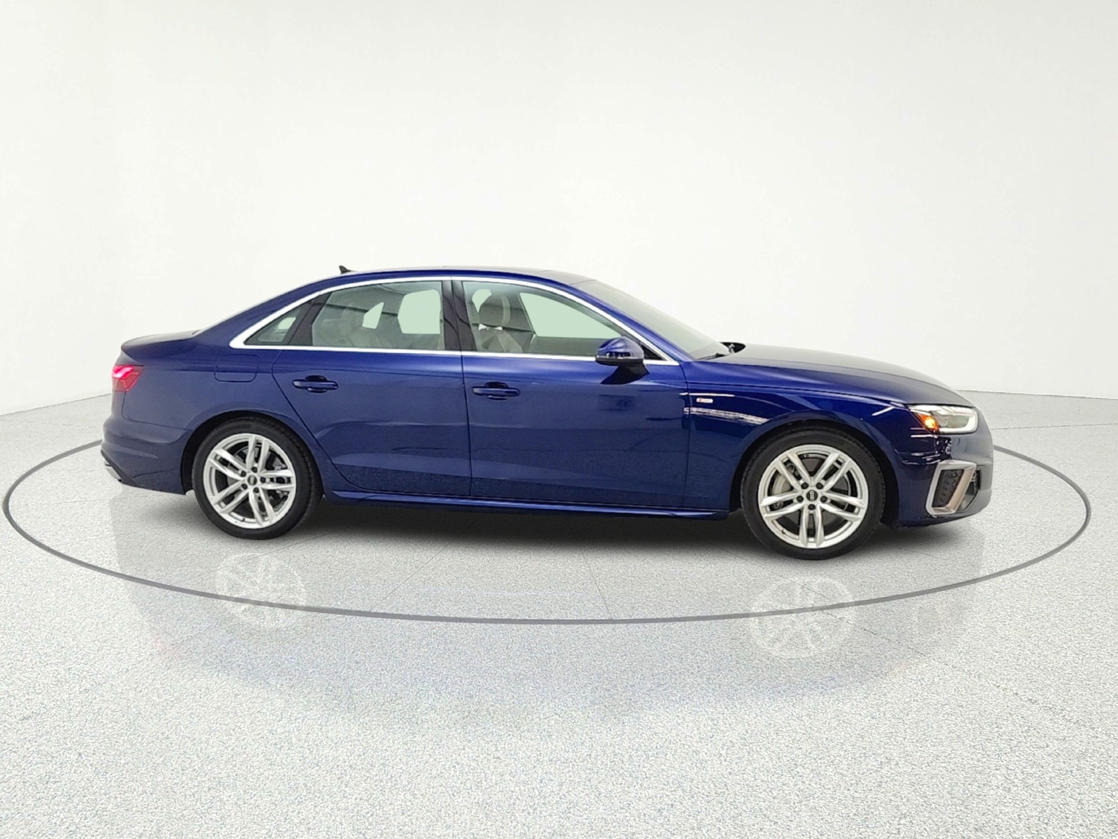 Used 2024 Navarra Blue Metallic Audi S line Premium 45 TFSI quattro image 11
