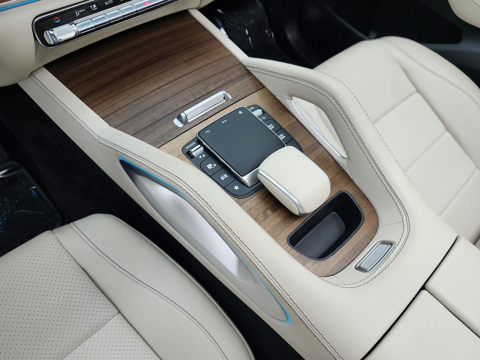 Used 2023 Polar White Mercedes-Benz GLE 350 SUV image 11