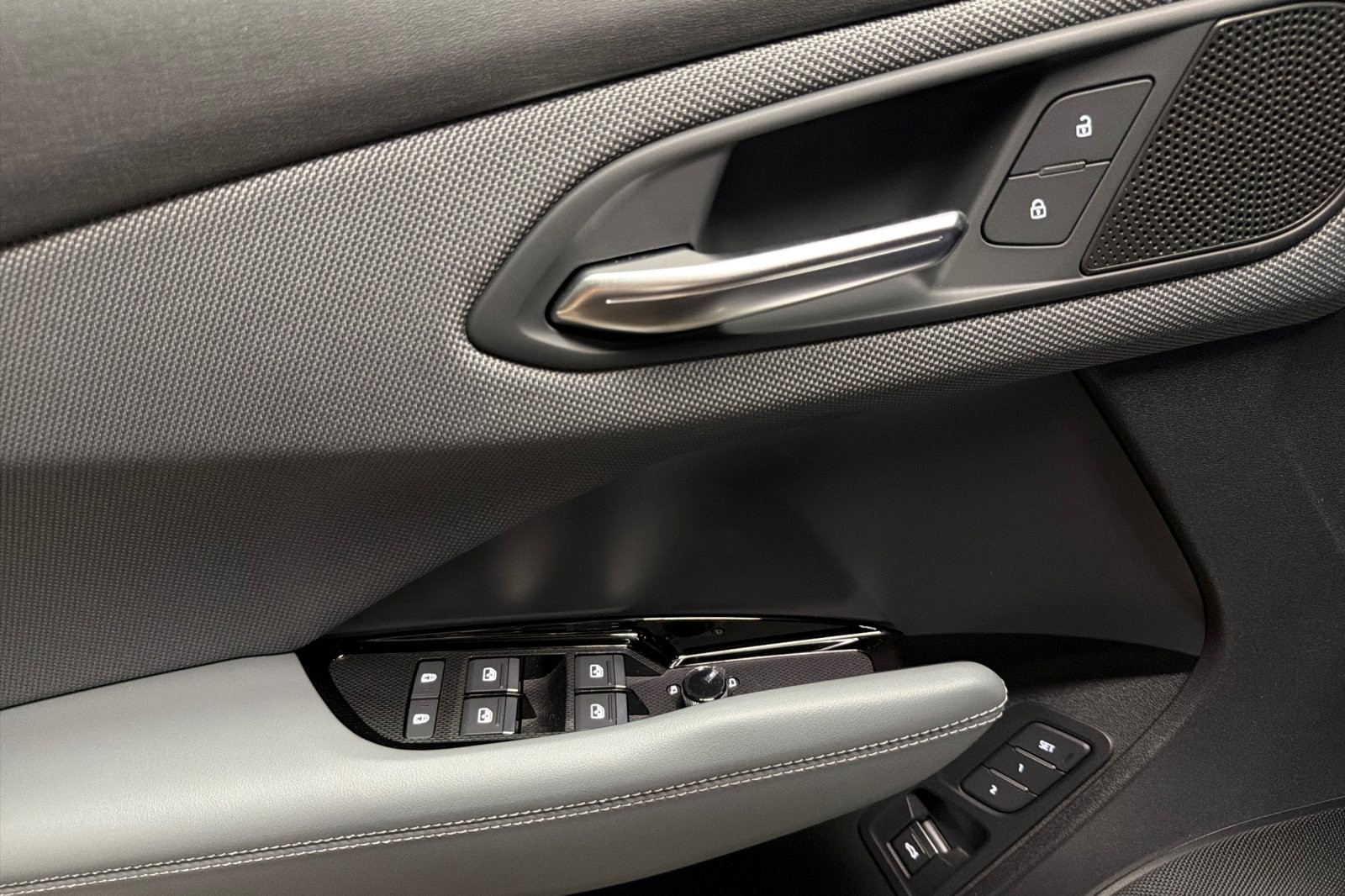 New 2026 Daytona Gray Pearl Effect Audi S line quattro image 10