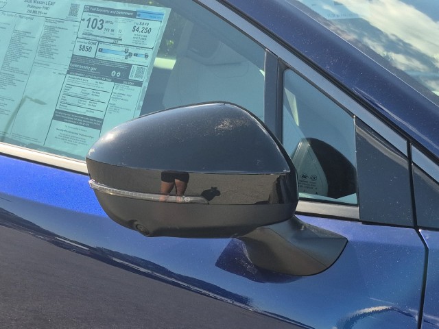 NissanLEAF13