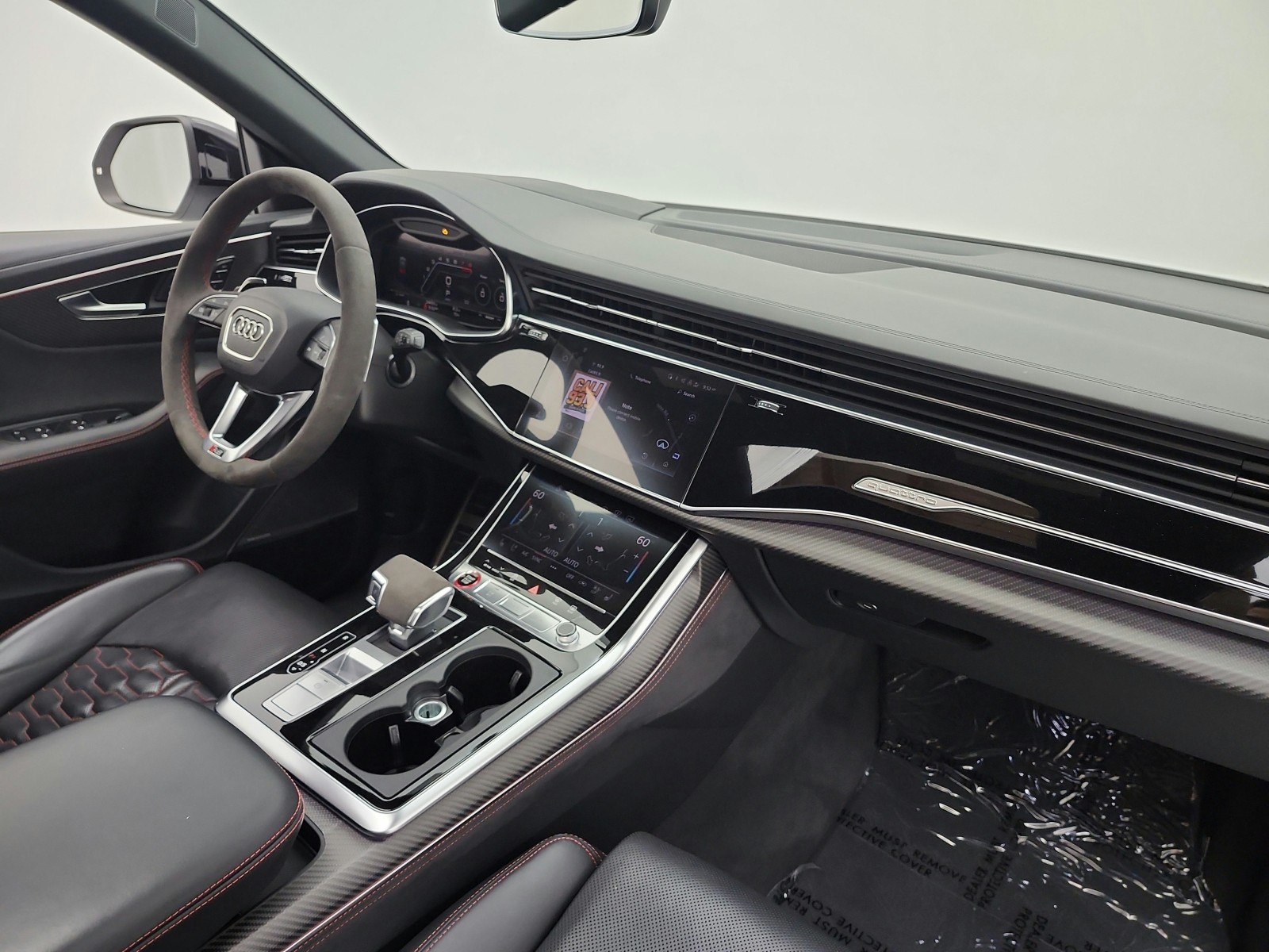 Used 2024 Glacier White Metallic Audi 4.0 TFSI quattro image 20