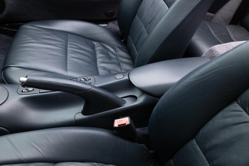 2000 Porsche 911 Carrera Carrera in , 