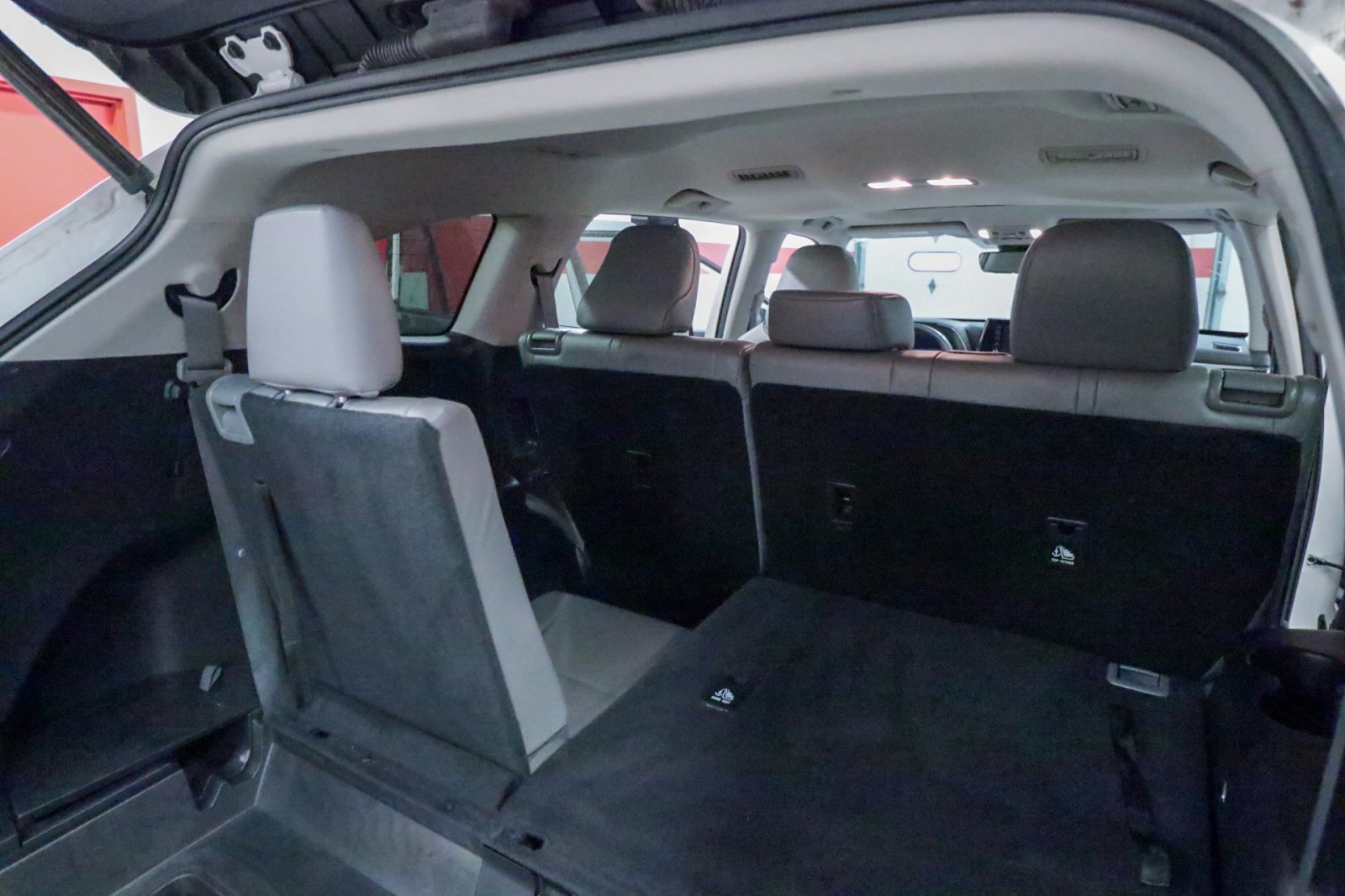 Used Car 2022 Toyota Highlander  Xle For Sale Under $35,000 In Austin, Texas