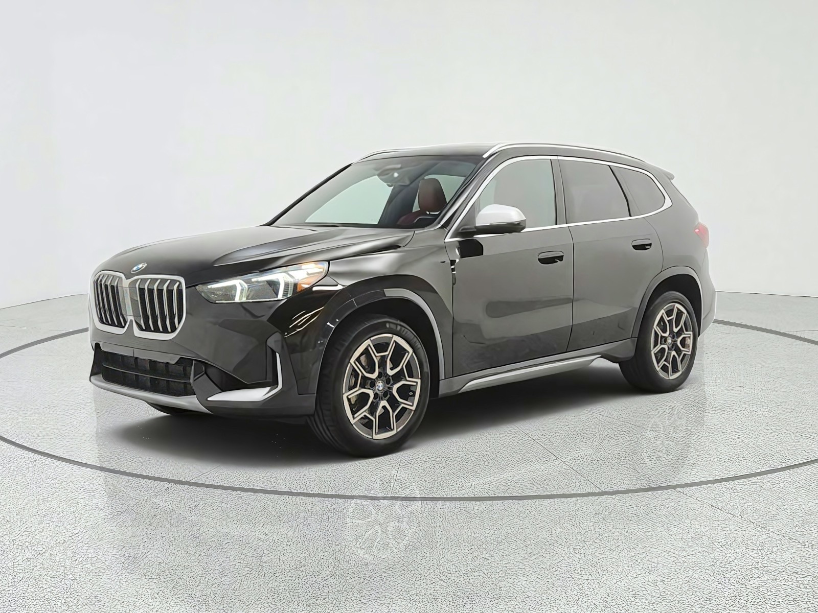 2023 BMW X1 28i