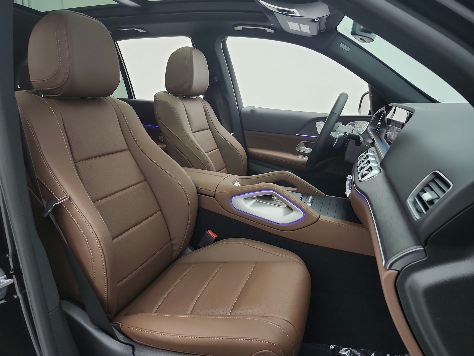 New 2026 Black Mercedes-Benz GLE 450 image 17