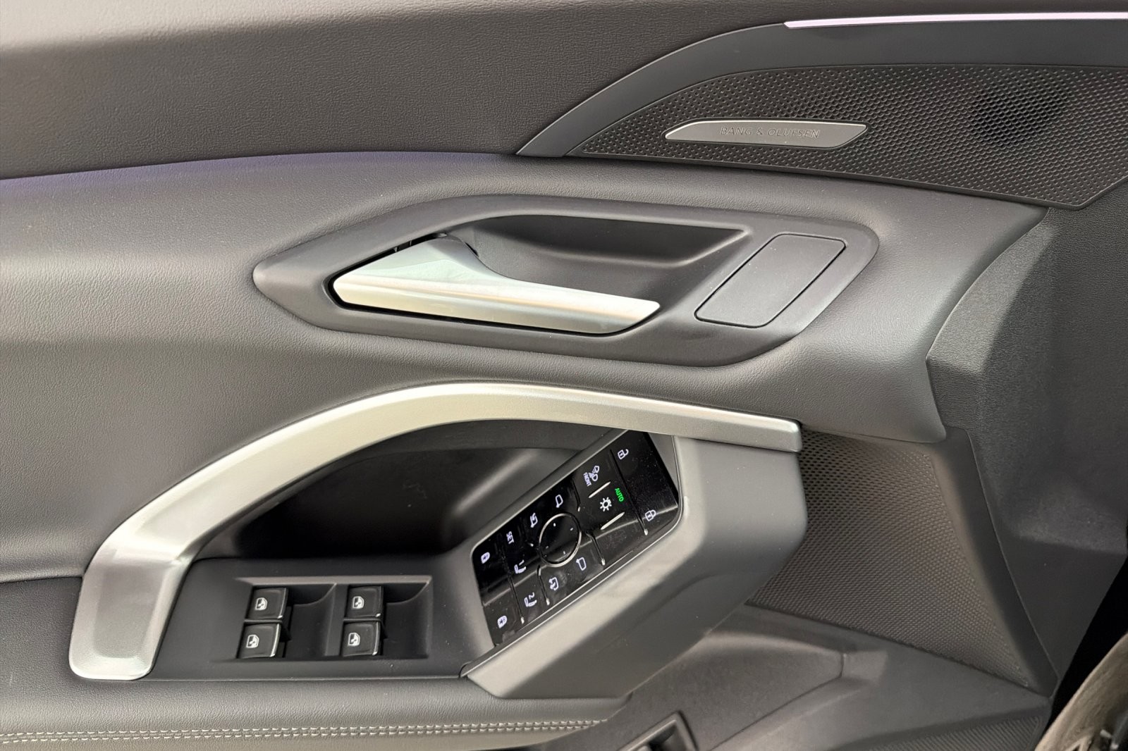 New 2026 Glacier White Metallic Audi Premium 2.0 TFSI quattro image 10