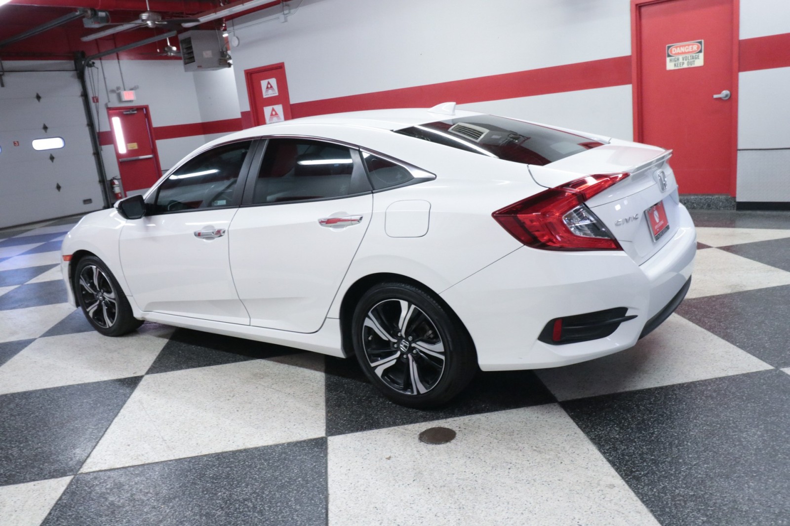 Used Car 2018 Honda Civic Sedan  Touring For Sale Under $25,000 In Austin, Texas