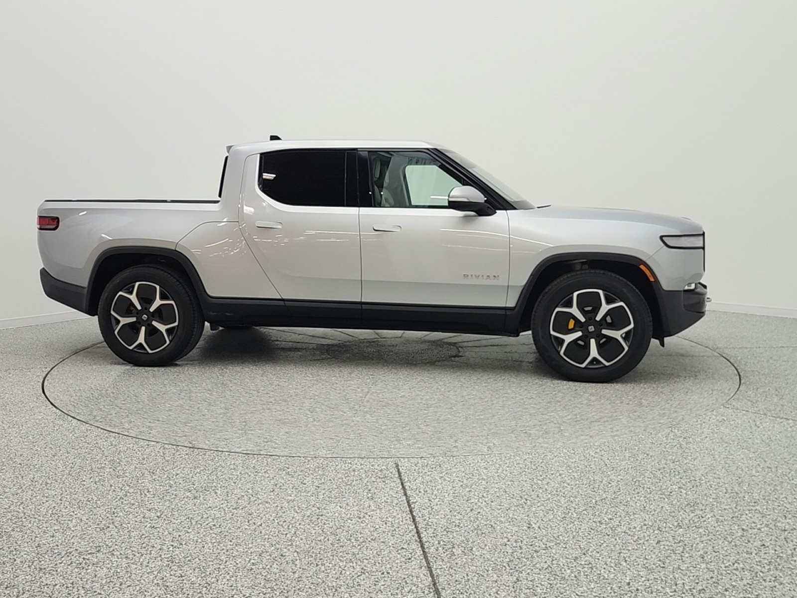 Used 2023 LA Silver Rivian Adventure Quad-Motor Large Pack image 4