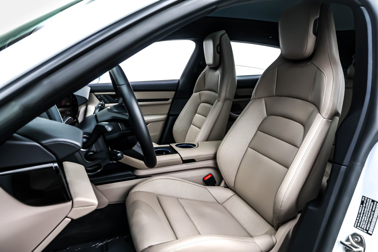 Used 2023 Carrara White Metallic Porsche 4 Cross Turismo AWD image 18