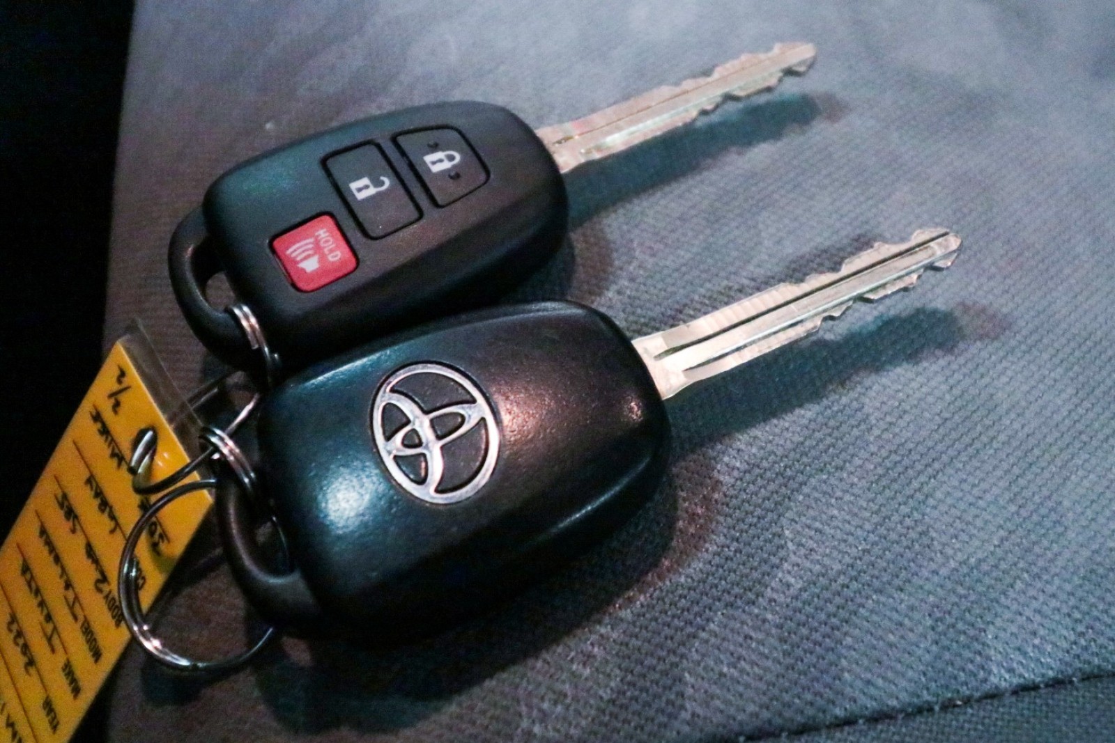 Used Car 2022 Toyota Tacoma 2wd  Sr5 For Sale Under $35,000 In Austin, Texas