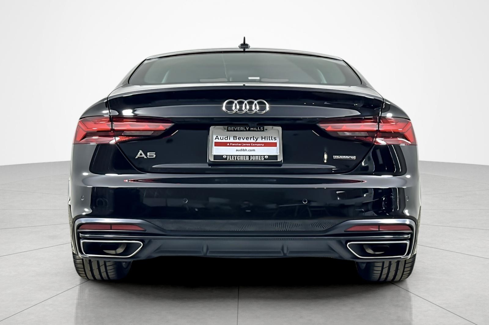 Used 2023 Brilliant Black Audi Premium Plus 40 TFSI quattro image 4