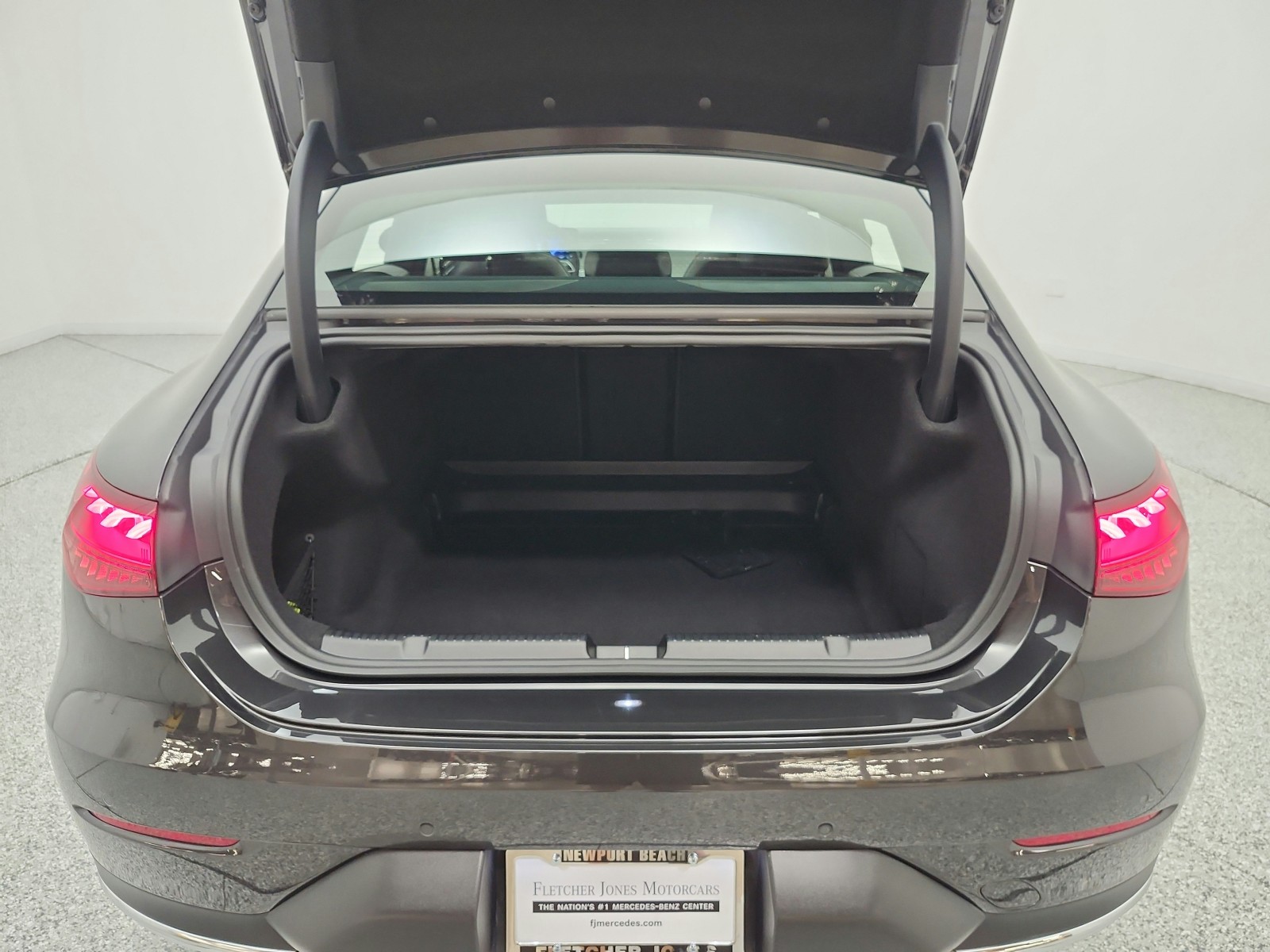 Certified Used 2024 Graphite Grey Metallic Mercedes-Benz EQE 350 4MATIC® Sedan image 18