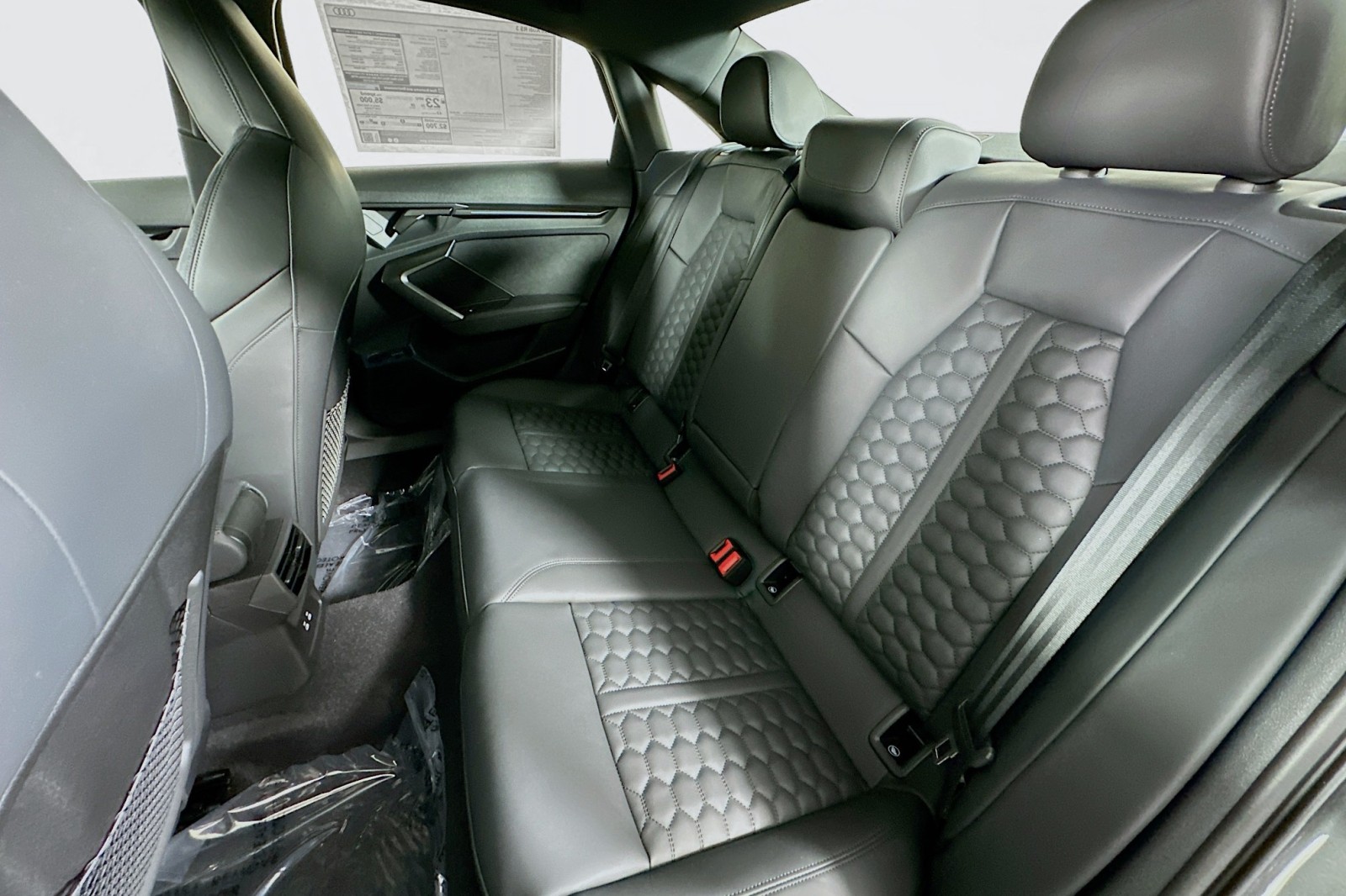 New 2026 Daytona Gray Pearl Effect Audi  image 9