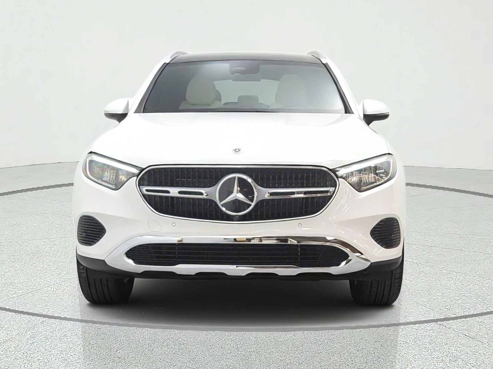 New 2027 Polar White Mercedes-Benz GLC 300 SUV image 2