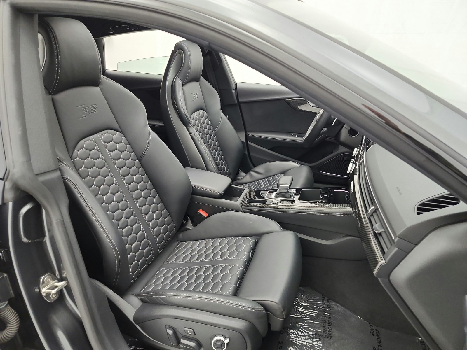 Used 2023 Daytona Gray Pearl Effect Audi 2.9 TFSI quattro image 22