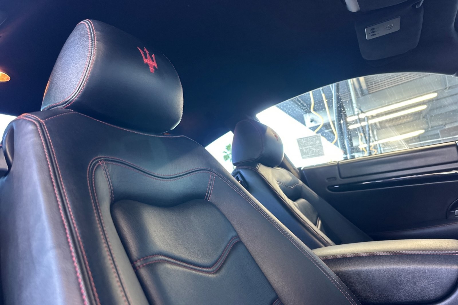 Used 2012 BLACK Maserati S image 15