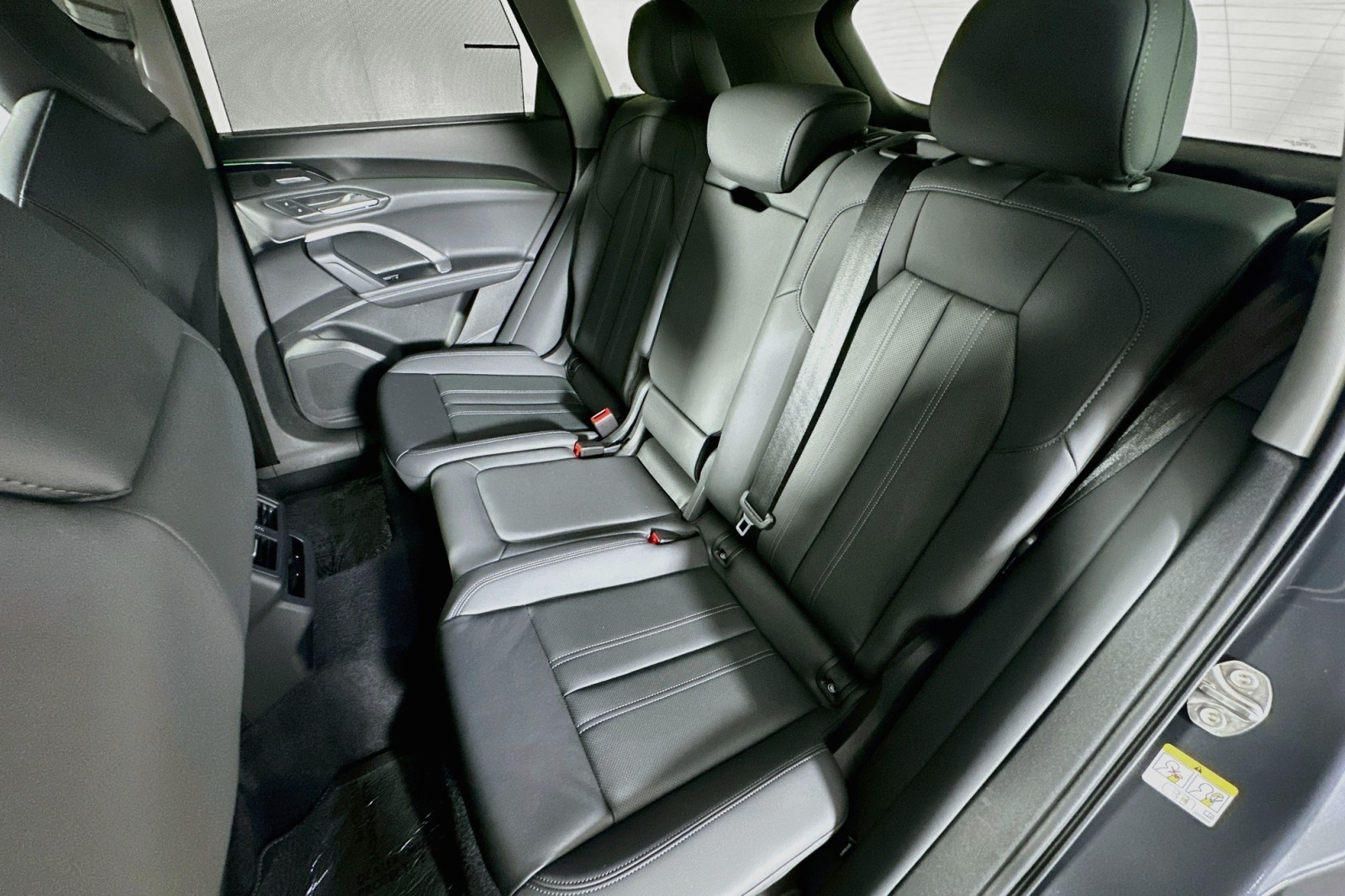 Used 2025 Tambora Gray Metallic Audi Premium Plus image 9