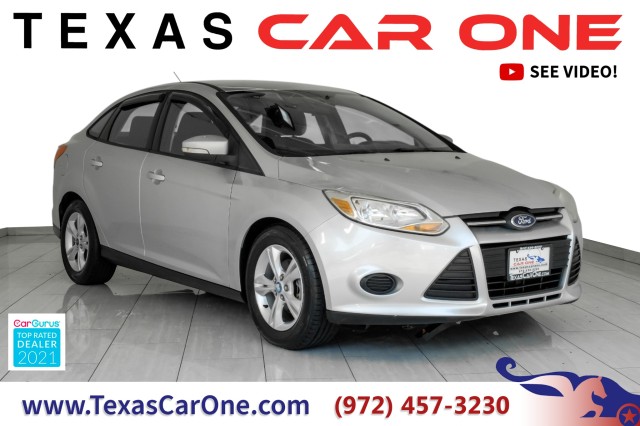 Ingot Silver Metallic 2013 Ford Focus Sedan Front-Wheel Drive Automatic