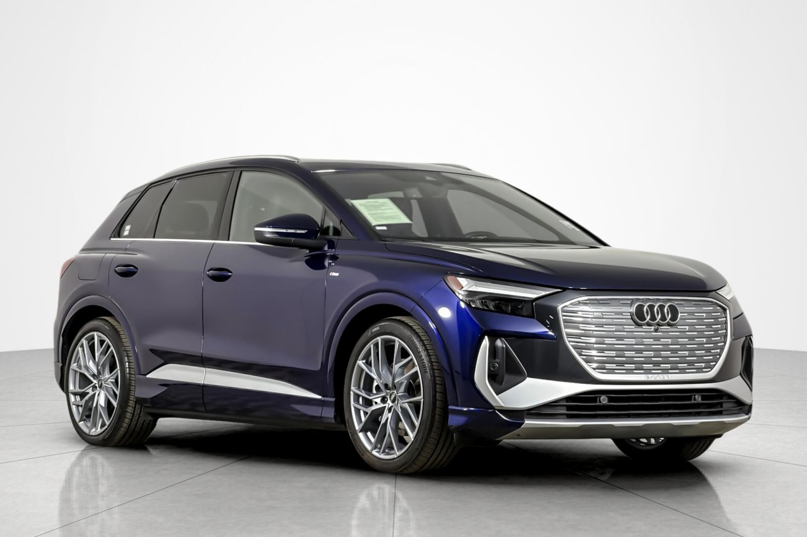 Used 2025 Navarra Blue Metallic Audi Premium Plus 55 quattro image 7