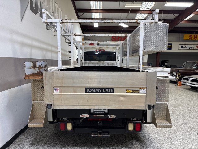 2020 Chevrolet Silverado MD 5500 Duramax RWD Utility/ Service Bed in , 