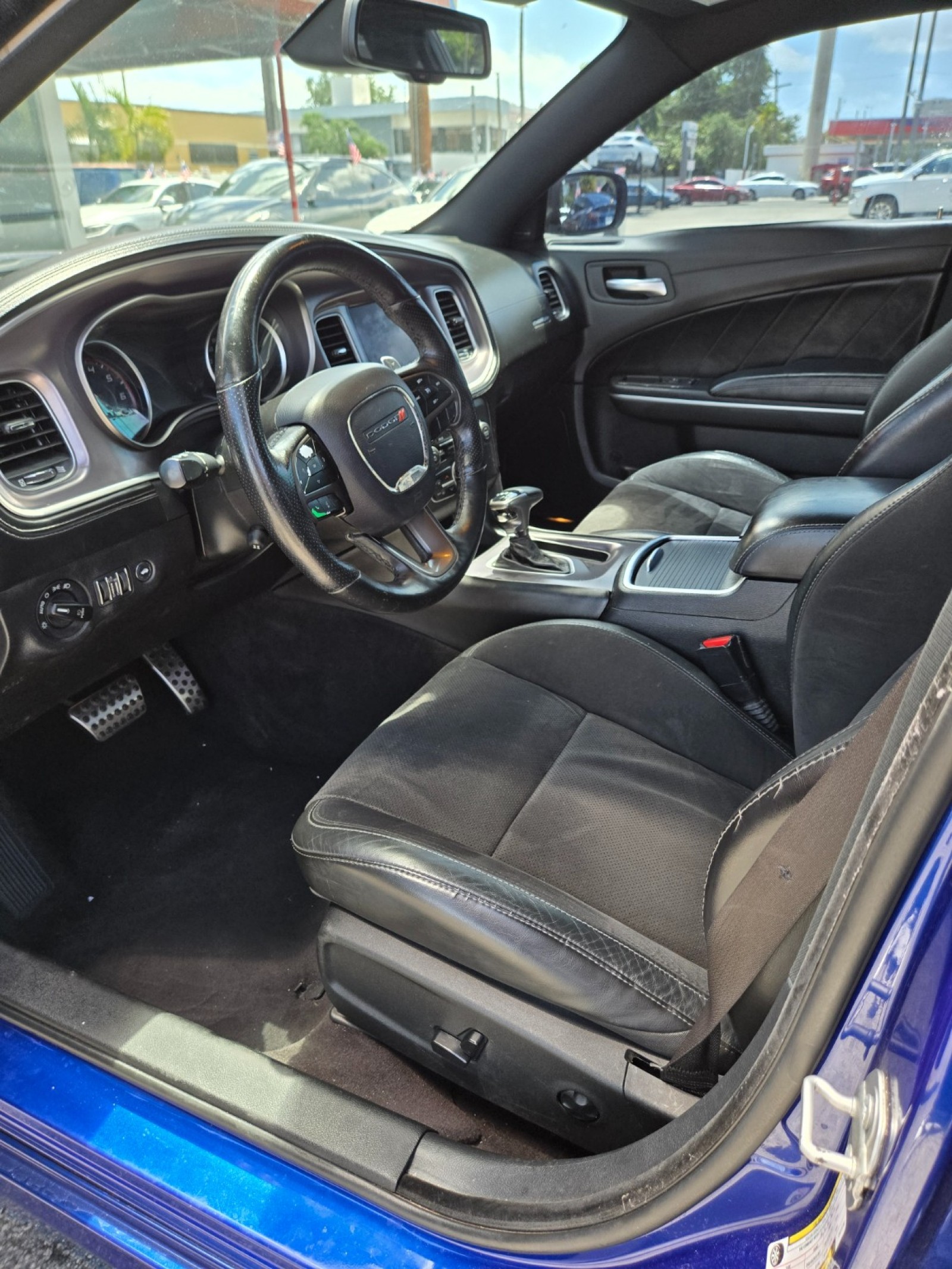 2019 Dodge Charger - $24,977