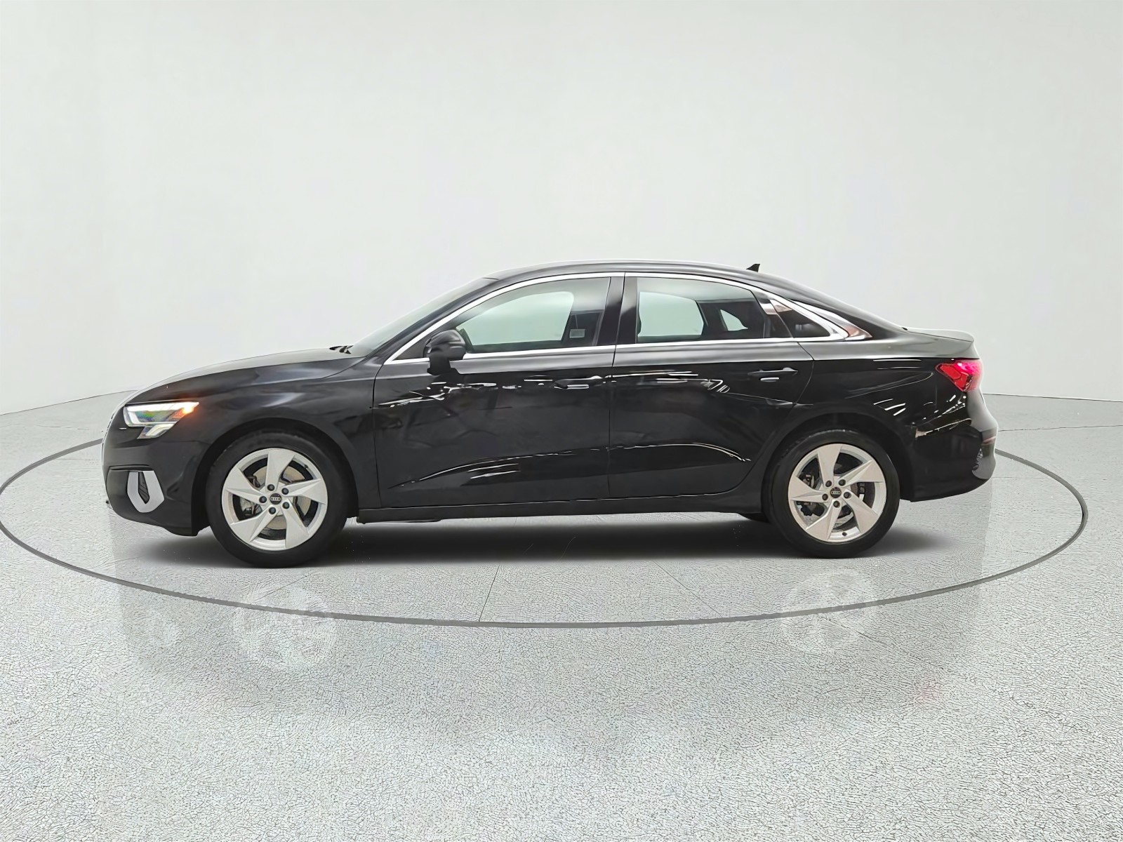 Used 2023 Mythos Black Metallic Audi Premium image 8