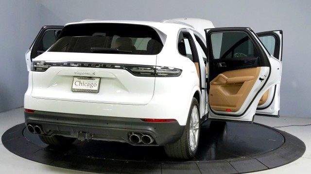 2019 Porsche Cayenne S 14