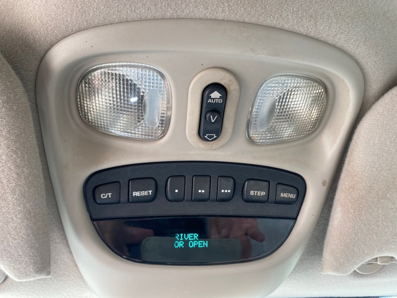 2004 Jeep Liberty Limited 1 OWNER SUNROOF in , 